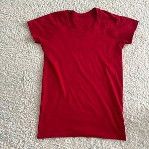 Lululemon Women’s Swiftly Tech Short-Sleeve Shirt 2.0